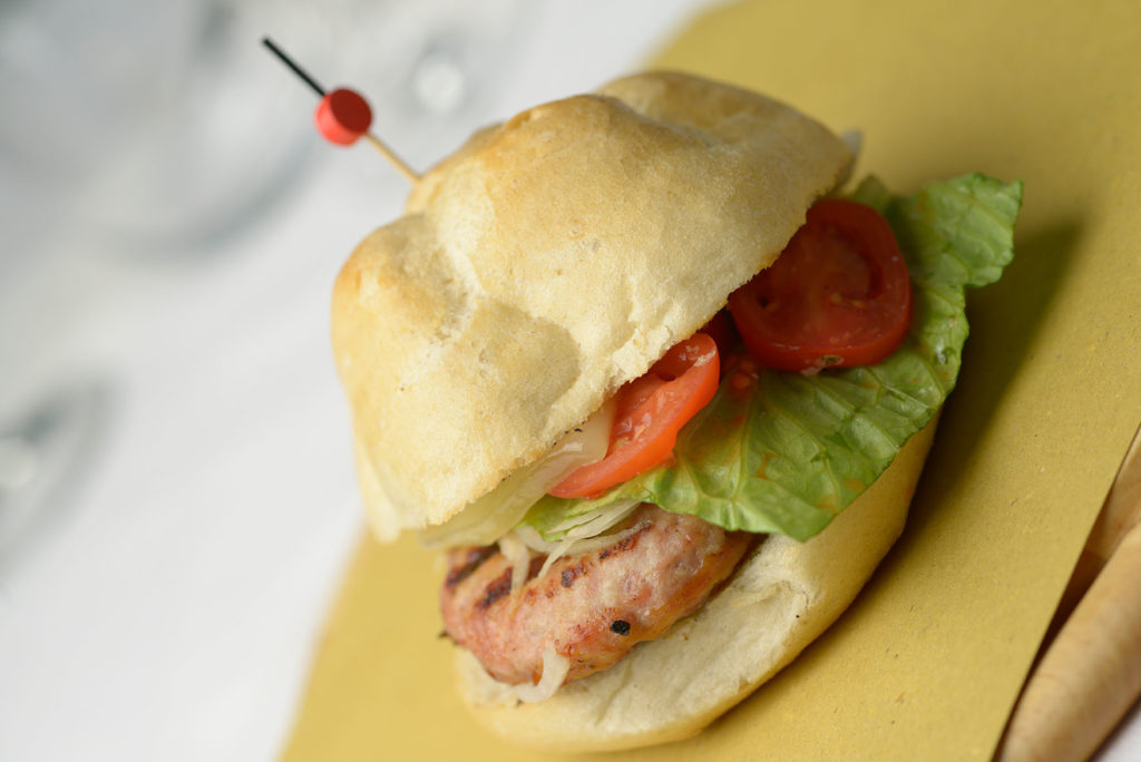 panino con hamburgher di coniglio